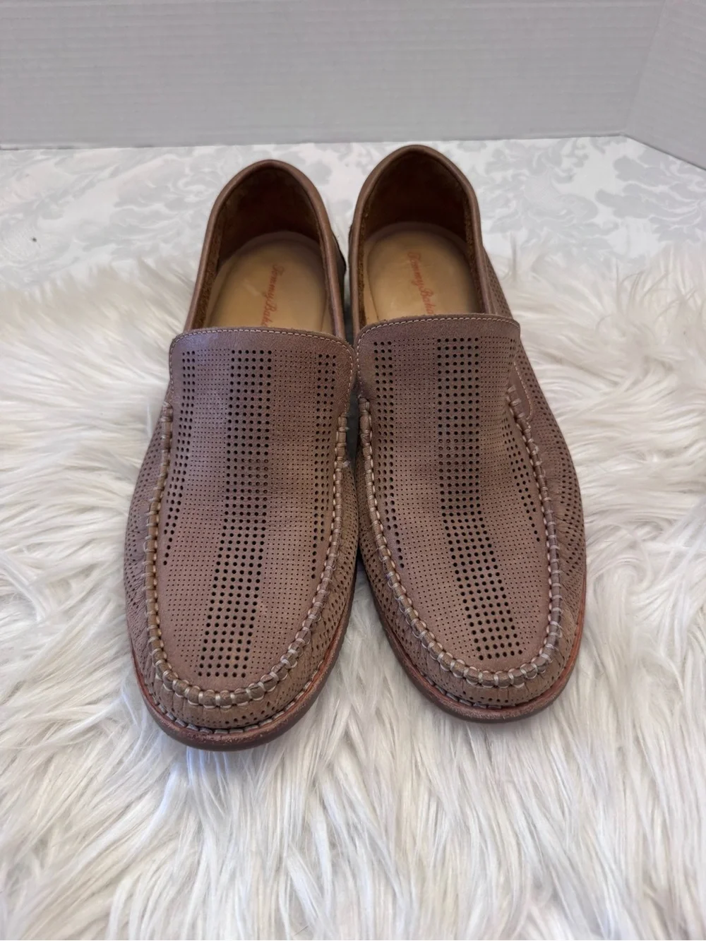 Tommy Bahama Felton Men’s 8M Nubuck Slip On Brown Loafer Shoe Stylish Vented